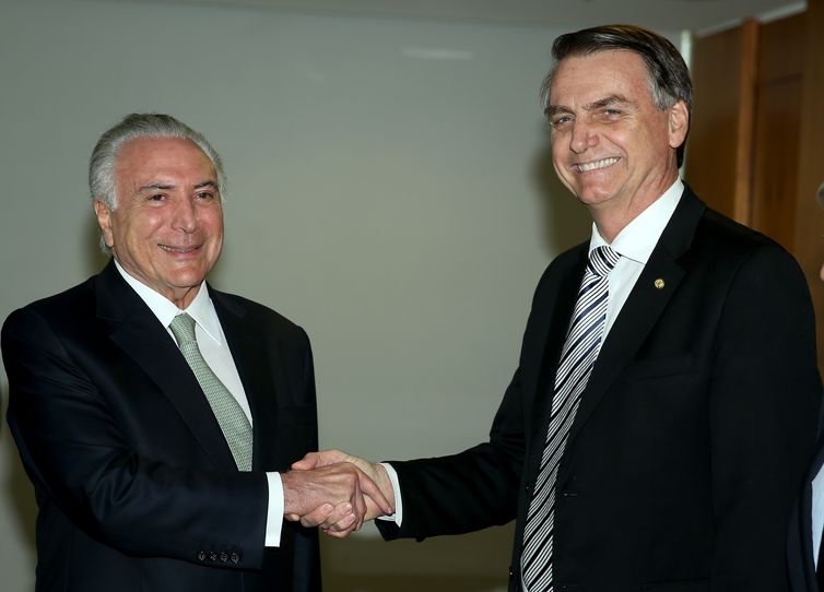 Wilson Dias/Agência Brasil O presidente Michel Temer se reúne com o presidente eleito Jair Bolsonaro, no Palácio do Planalto.