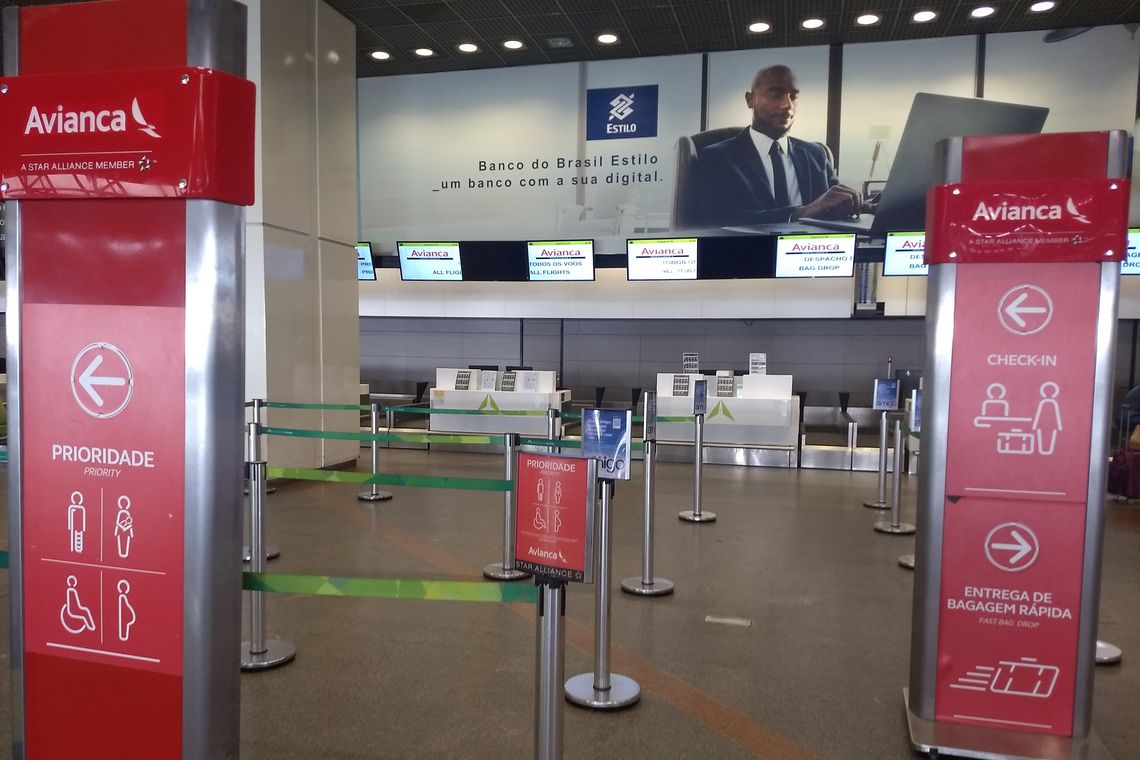 Valter Campanato/Agência Brasil A Agência Nacional de Aviação Civil (Anac) suspendeu cautelarmente todas as operações da Avianca Brasil. Com a medida, estão suspensos todos os voos até que a empresa comprove capacidade operacional para manter as operações com segurança.