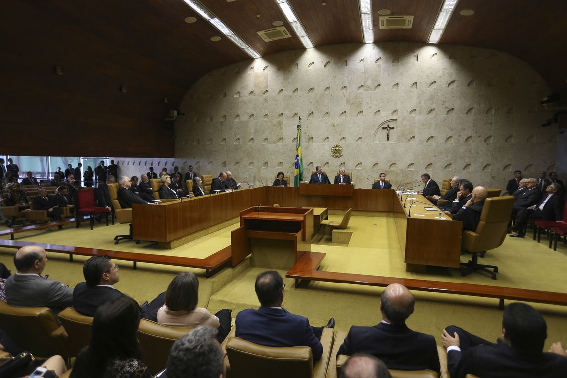 Fabio Rodrigues Pozzebom/Agência Brasil O presidente Michel Temer participa de sessão solene no Supremo Tribunal Federal (STF) em comemoração aos 30 anos da Constituição brasileira.