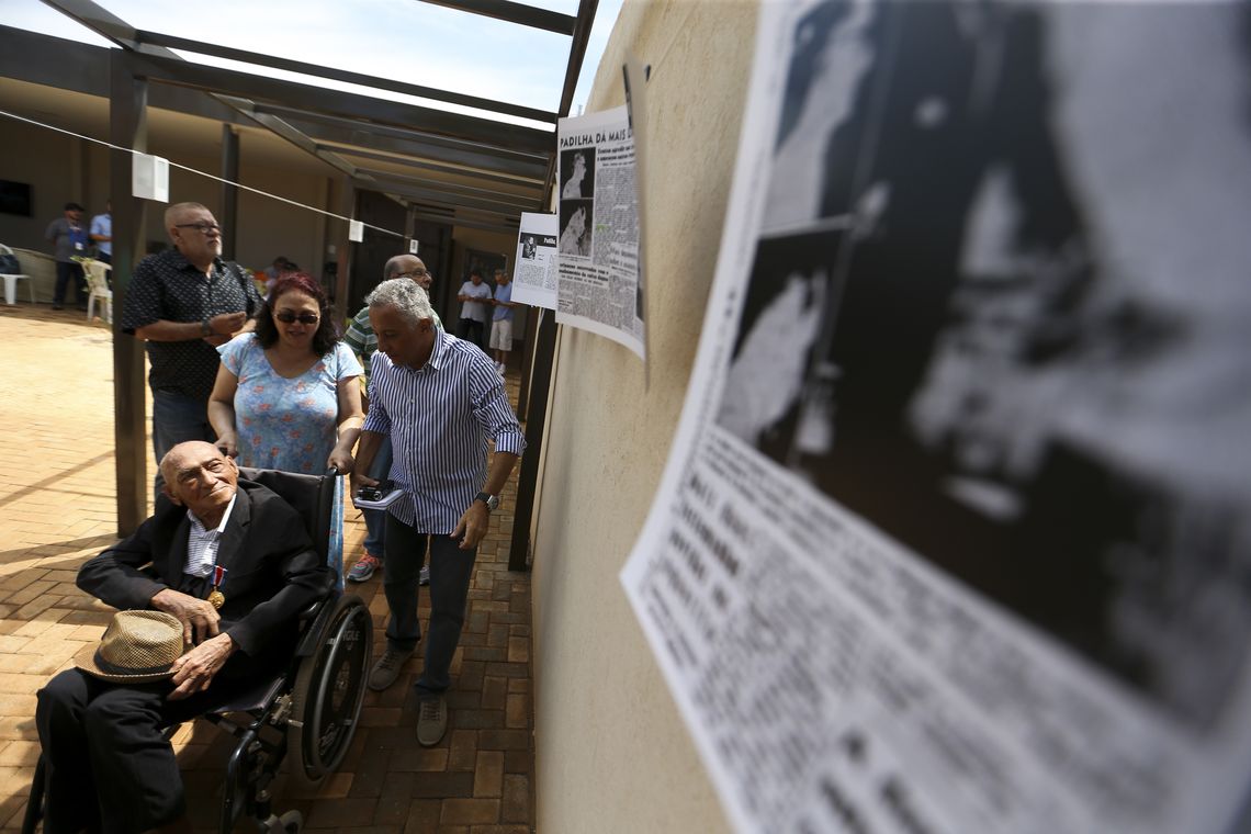 Marcelo Camargo/Agência Brasil O fotógrafo Gervásio Batista, de 95 anos, é homenageado pela Associação Baiana de Imprensa (ABI) com a Medalha do Mérito Jornalístico.