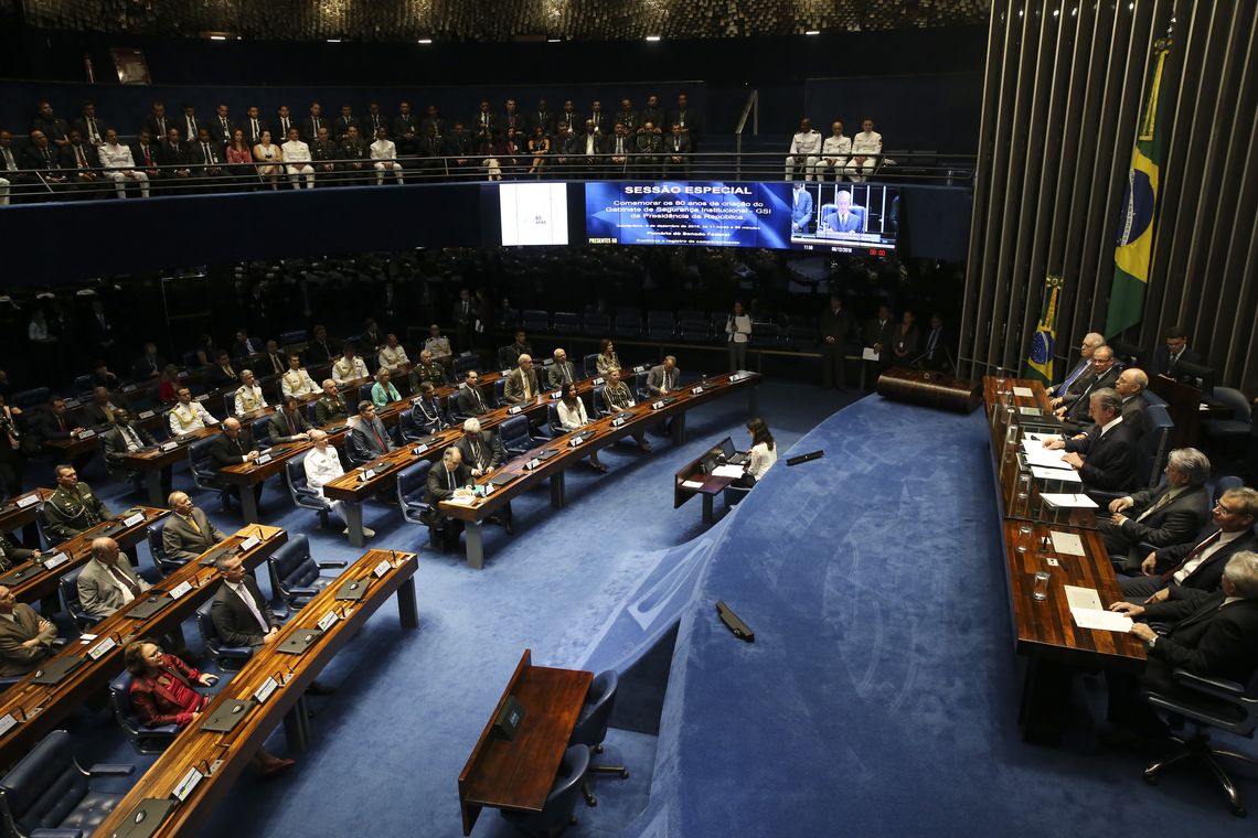 Antonio Cruz/Agência Brasil O ministro do GSI, Sérgio Etchegoyen, participa da sessão solene do Senado em comemoração dos 80 anos de criação do Gabinete de Segurança Institucional (GSI) da Presidência da República.