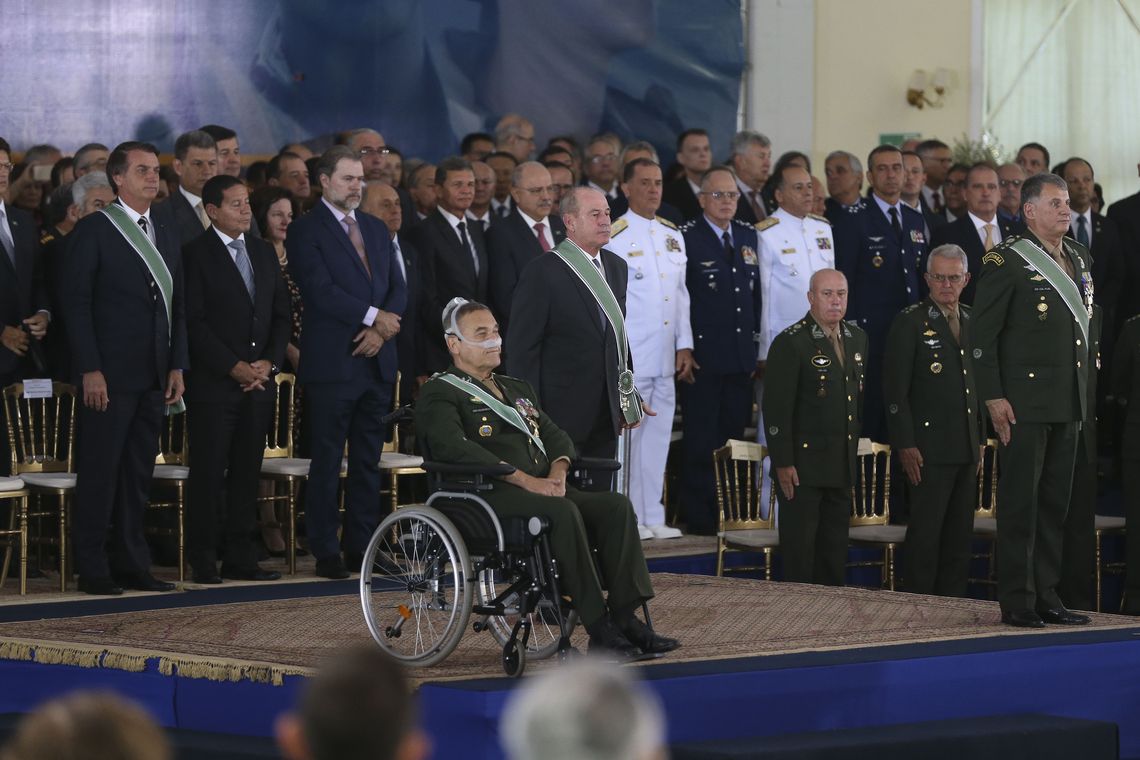 Valter Campanato/Agência Brasil O Presidente Jair Bolsonaro participa da solenidade de passagem de Comando do Exército do general Eduardo Dias da Costa Villas Bôas ao general Edson Leal Pujol.