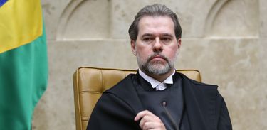O ministro do Supremo Tribunal Federal (STF) Dias Toffoli toma posse no cargo de presidente da Corte.