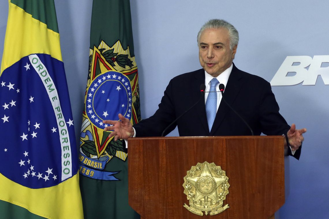 Valter Campanato/Agência Brasil Brasília - O presidente Michel Temer faz pronunciamento após a aprovação do relatório que desautoriza o STF a investigá-lo (Valter Campanato/Agência Brasil)