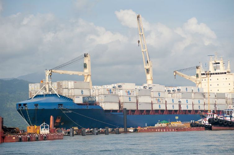 portos 0 - Balança comercial tem maior superávit da série histórica para outubro