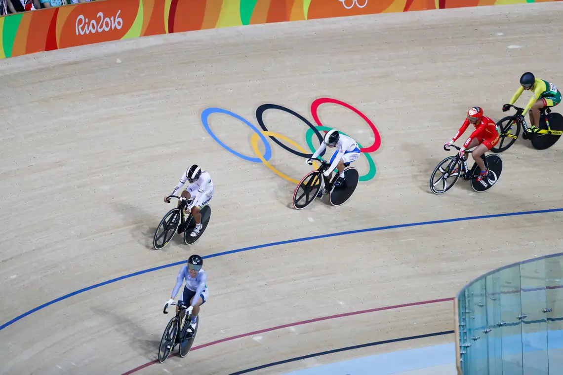 Fernando Frazão/Agência Brasil Rio de Janeiro - Bateria da sefunda fase da corrida Keirin de ciclismo no Velódromo dos Jogos Rio 2016, no Parque Olímpico. (Fernando Frazão/Agência Brasil)