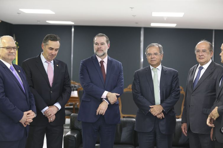O presidente do Supremo Tribunal Federal (STF), Dias Toffoli, se reúne com o ministro da Economia, Paulo Guedes, no STF.