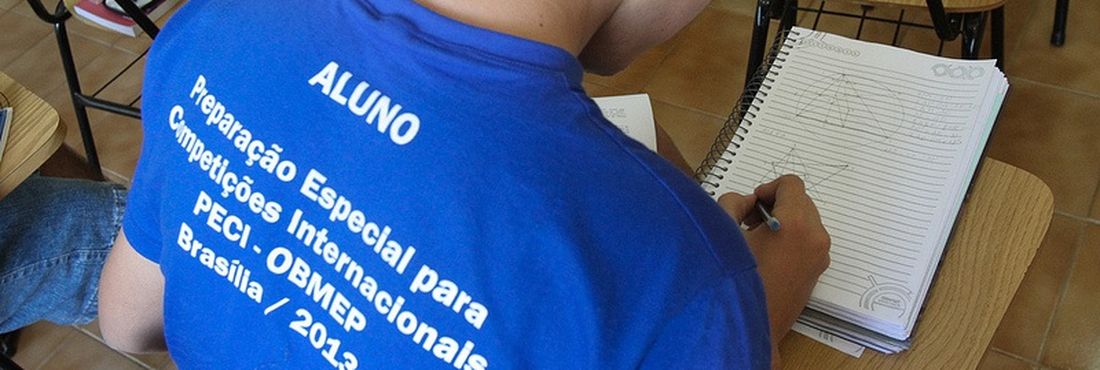 Aluno de matemática Treinamento de alunos para Olimpíadas Internacionais de Matemática, PECI-OBMEP