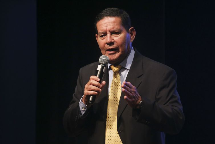 antcrz_abr_13021911875df Mourão: Com clareza e paciência, reforma da Previdência avançará