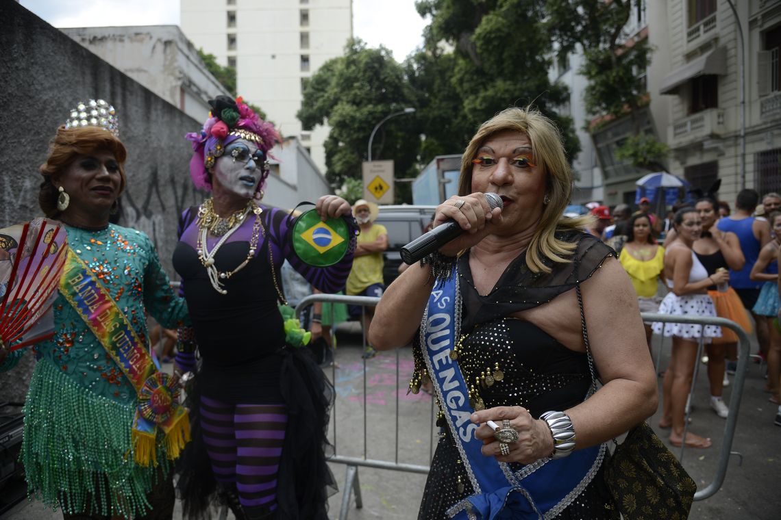 Fernando Frazão/Agência Brasil Rio de Janeiro - Bloco Banda das Quengas comemora 28 carnavais na Lapa (Fernando Frazão/Agência Brasil)
