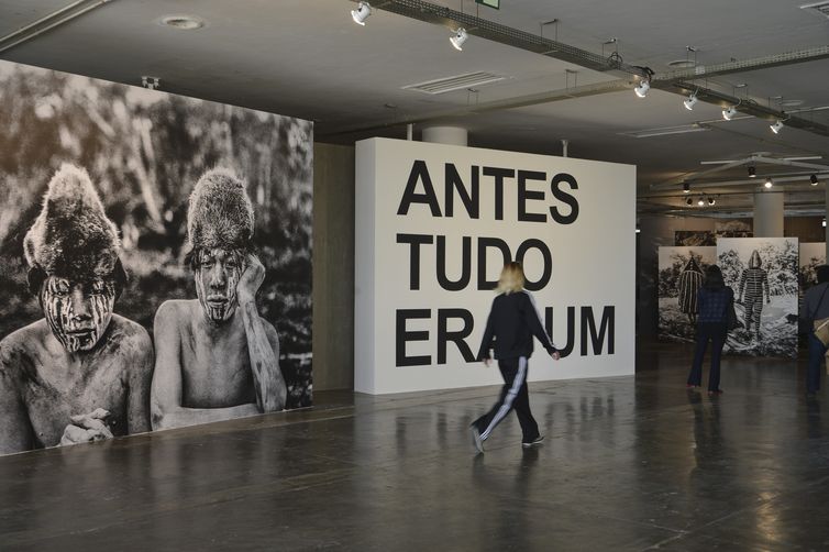 33ª Bienal Internacional de São Paulo, com curadoria de Gabriel Pérez-Barreiro, no Parque do Ibirapuera.