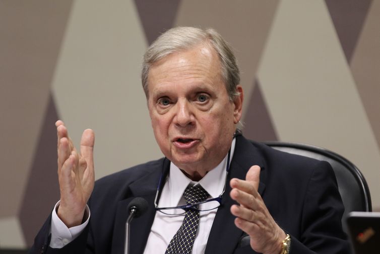 O relator da PEC 6/2019, senador Tasso Jereissati, durante a reunião deliberativa para análise da PEC 6/2019, que modifica o sistema de Previdência Social.