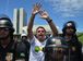 Brasília - Manifestantes vão a Esplanada dos Ministérios contra a corrupção e pela saída da presidenta Dilma Rousseff (José Cruz/Agência Brasil)