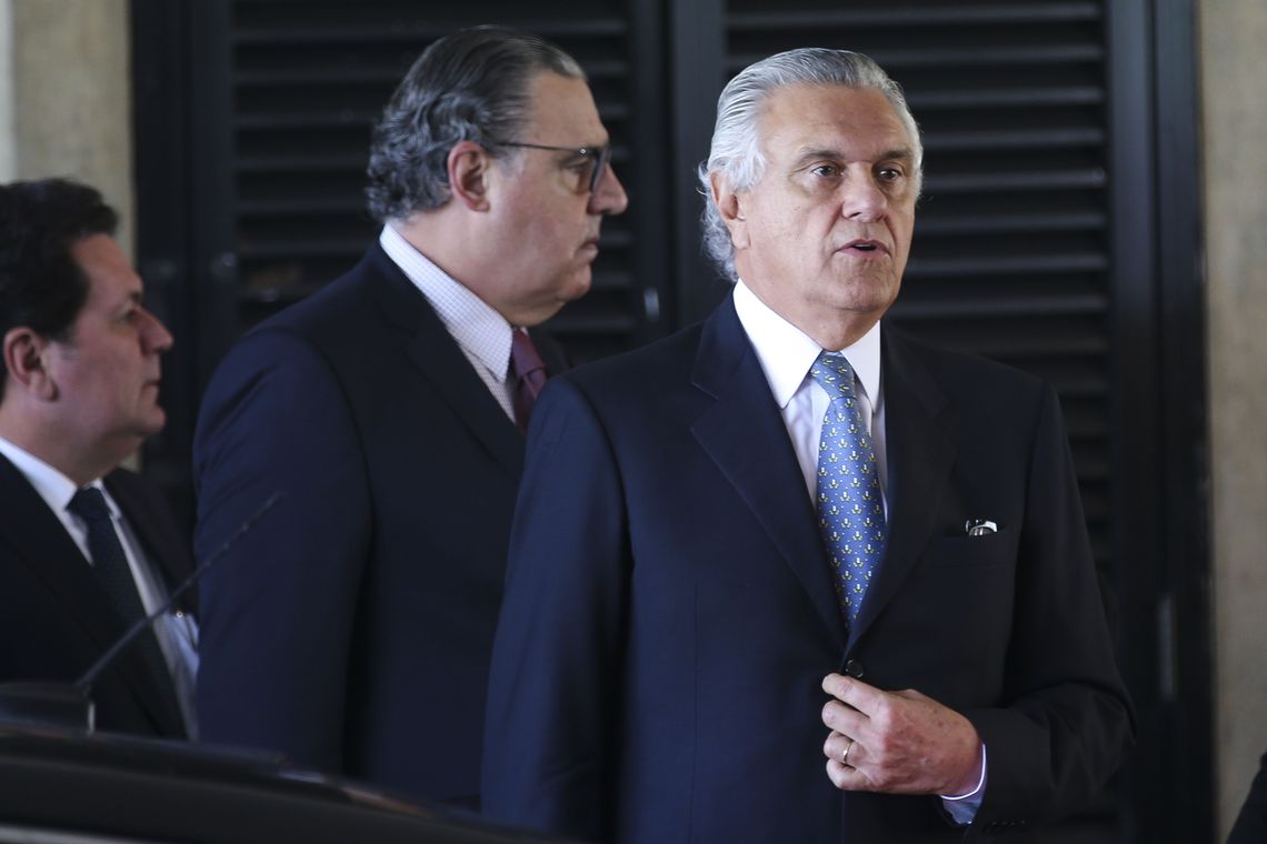 Antonio Cruz/ Agência Brasil Após encontro com o presidente eleito, Jair Bolsonaro, o governador eleito de Goiás, Ronaldo Caiado, fala com a Imprensa.