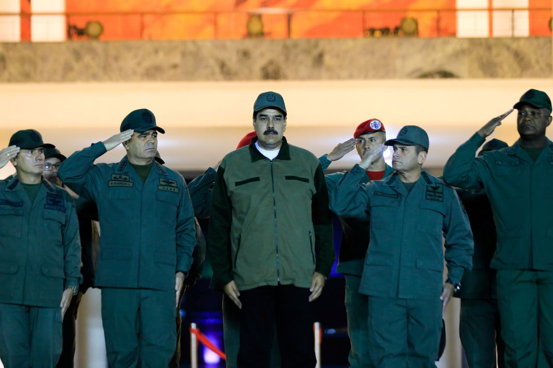 O presidente da Venezuela, NicolÃ¡s Maduro, participa de uma cerimÃ´nia em uma base militar em Caracas