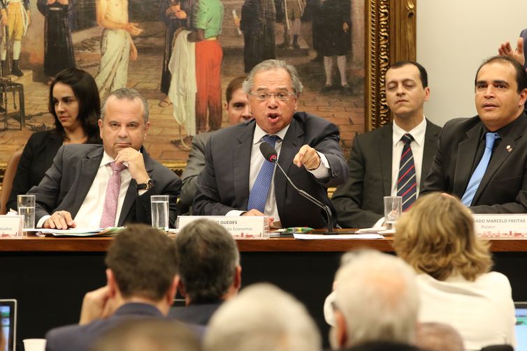Fabio Rodrigues Pozzebom/Agência Brasil O ministro da Economia, Paulo Guedes, na Comissão de Constituição e Justiça (CCJ) da Câmara, debate a reforma da Previdência (PEC 6/19).