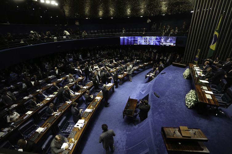Tem início a segunda reunião preparatória do Senado para eleição do presidente da Casa. Quem preside a reunião é o senador José Maranhão (MDB-PB)