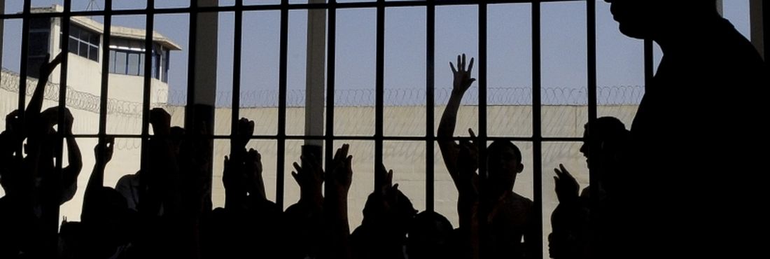 Justiça determina construção de presídios Justiça determina construção de presídios