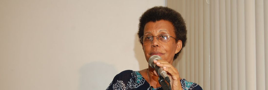 Professora Ana Célia da Silva - UFBA Ana Célia da Silva, professora aposentada da Universidade Federal da Bahia (UFBA)