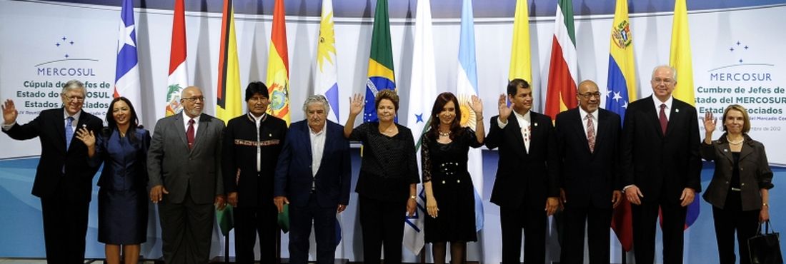 Cúpula Mercosul Foto oficial dos presidentes que participam da Cúpula de Chefes de Estado do Mercosul e Estados Associados