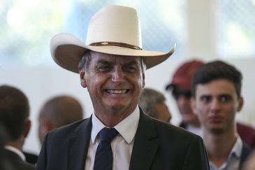 O presidente eleito, Jair Bolsonaro, participa de almoÃ§o com artistas sertanejos, no Clube do ExÃ©rcito, em BrasÃ­lia.