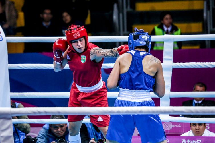 Bia Ferreira conquista o ouro no boxe, categoria 60kg, nos Jogos Pan-Americanos de Lima 2019