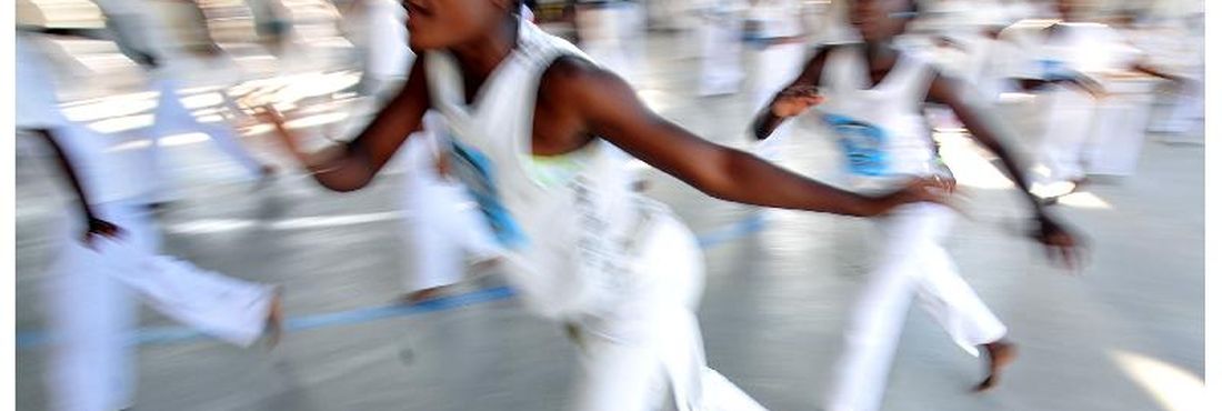 Capoeira Documentário sobre a contribuição da capoeira para a identidade cultural do país é lançado