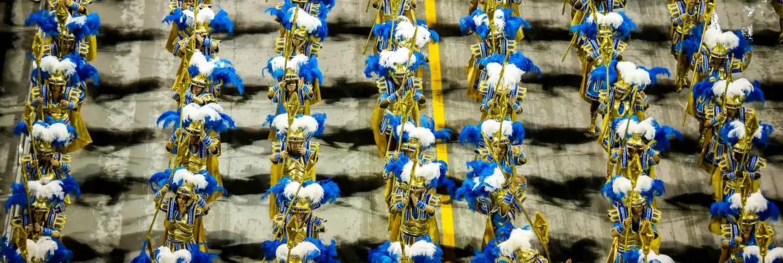 Império de Casa Verde desfila no segundo dia dos desfiles das escolas de samba do Grupo Especial de São Paulo, no Anhembi Império de Casa Verde desfila no segundo dia dos desfiles das escolas de samba do Grupo Especial de São Paulo, no Anhembi