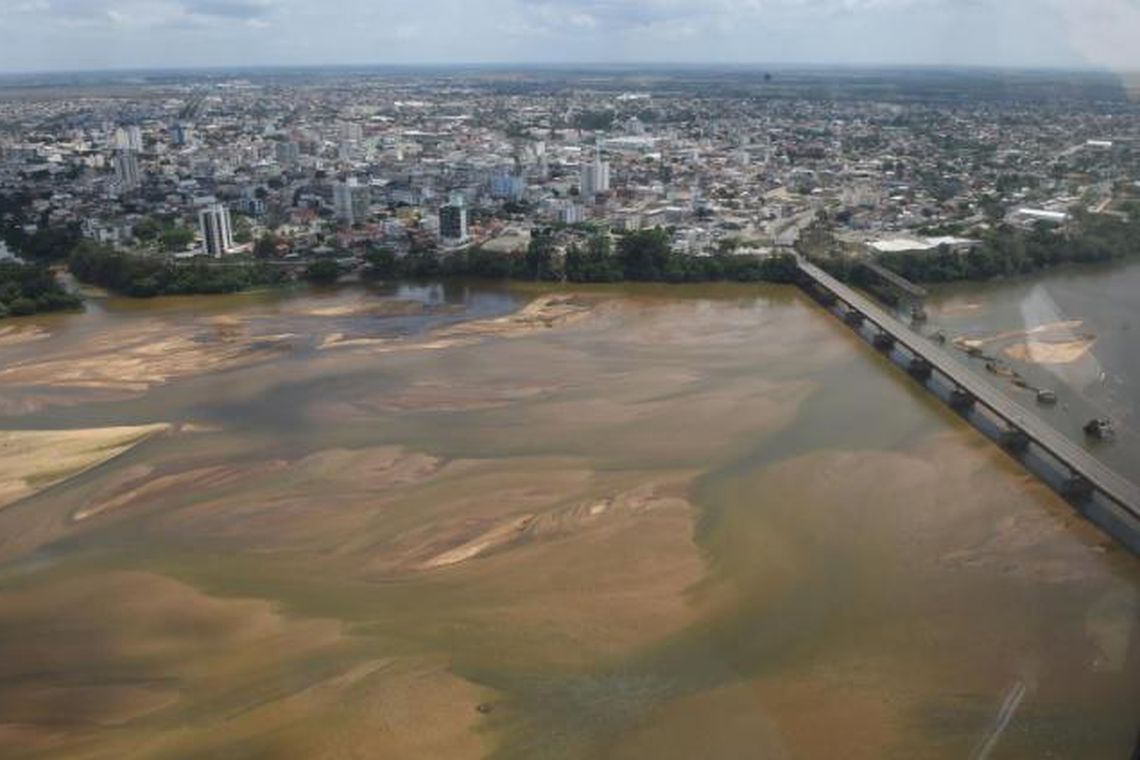 Fred Loureiro - Secom - ES/Divulgação Vitória (ES) - Ribeirinhos do município de Colatina estão sendo notificados sobre os perigos da onda de lama decorrente do rompimento das barragens de rejeitos em Mariana (MG) (Fred Loureiro - Secom - ES/Divulgação)