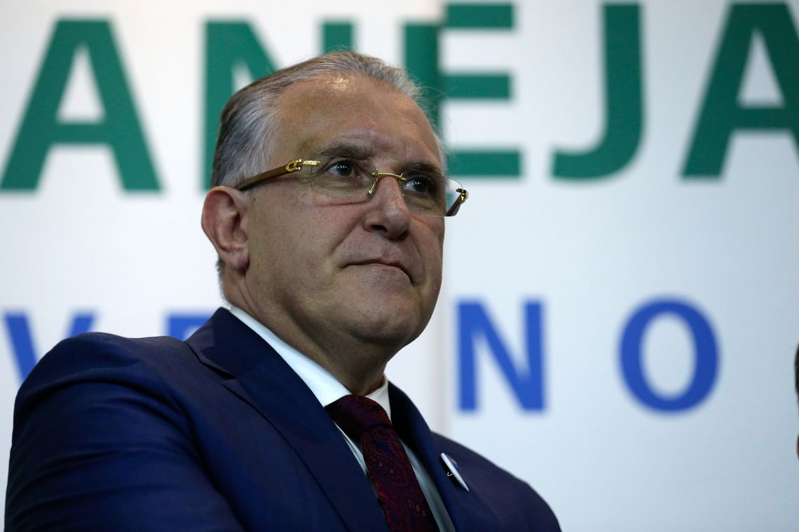 Valter Campanato/Agência Brasil Brasília - O ministro do Desenvolvimento Social, Alberto Beltrame, durante divulgação dos resultados preliminares das políticas públicas sociais (Valter Campanato/Agência Brasil)