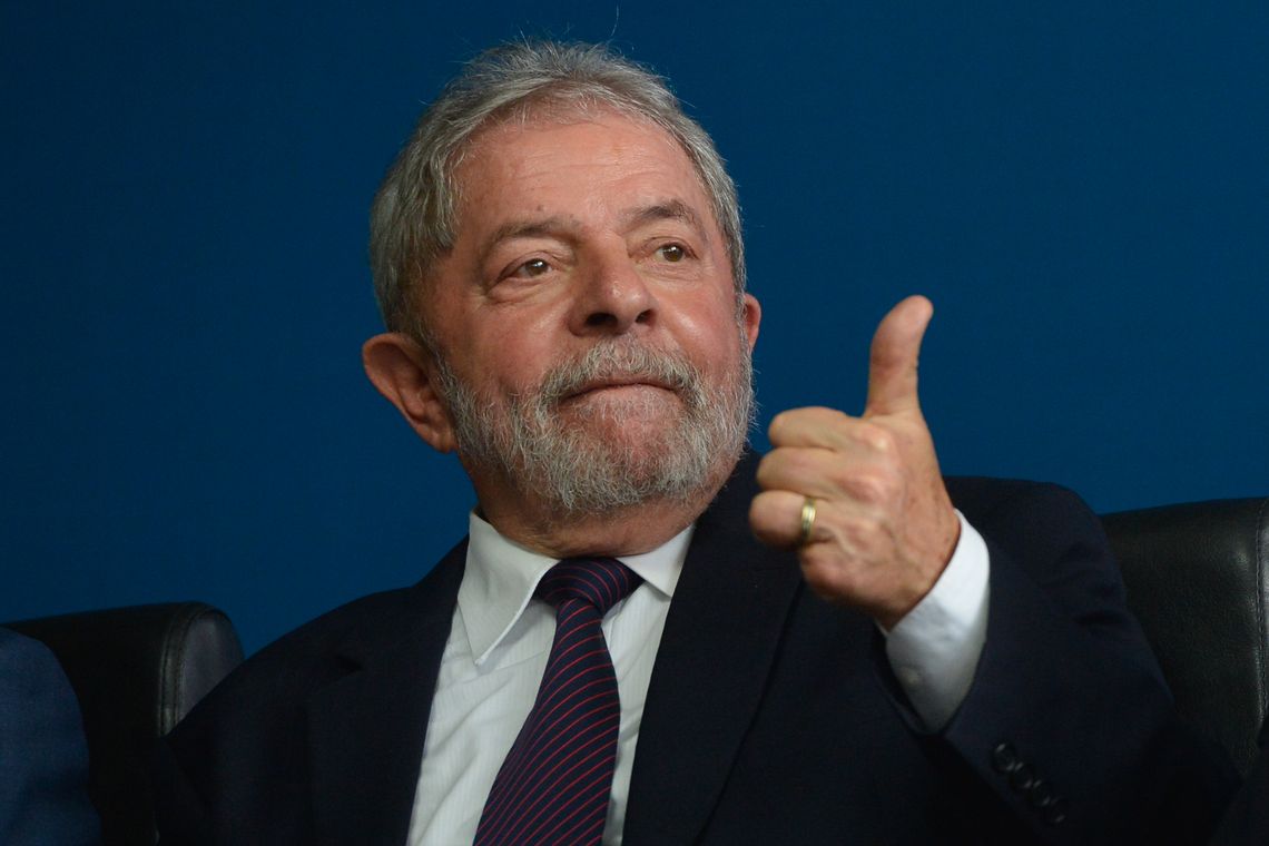 Resultado de imagem para PF e autoriza transferência de Lula para São Paulo