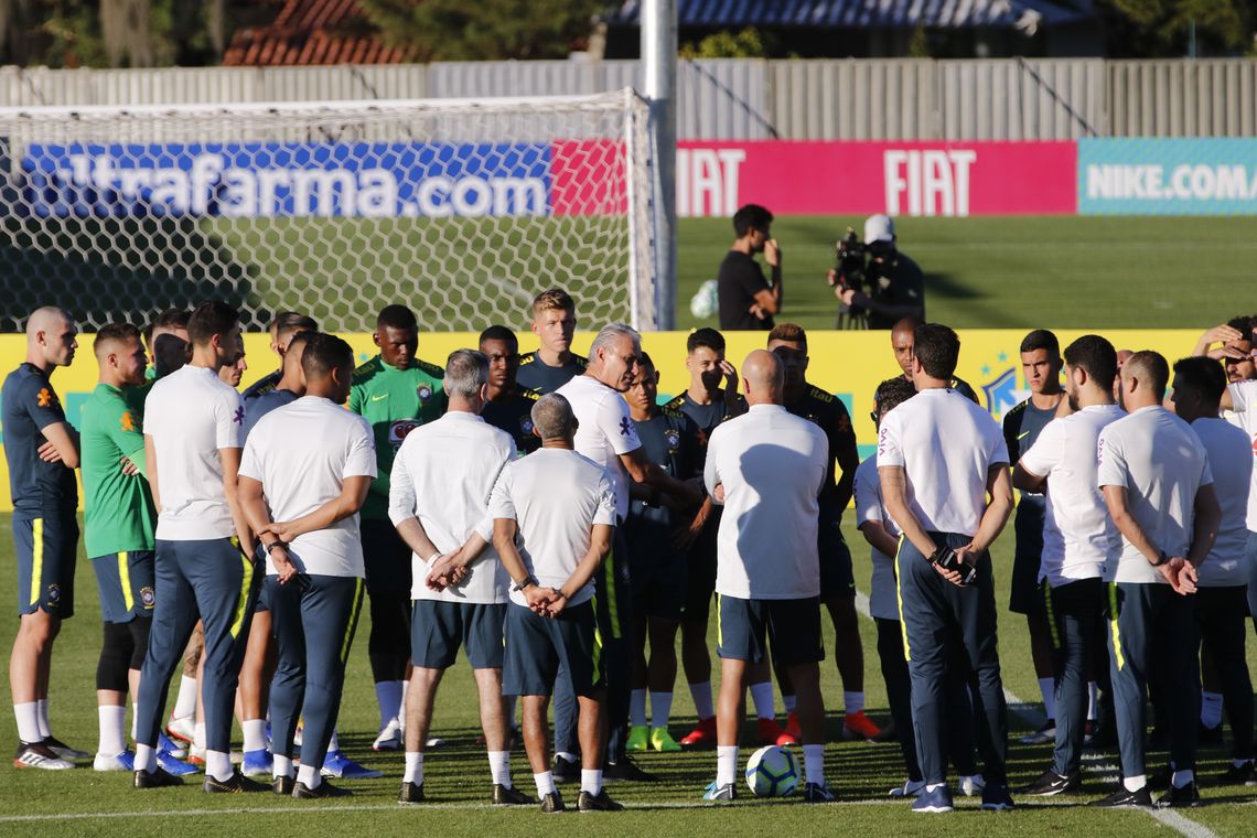 Fernando Frazão/Agência Brasil Primeiro treino da seleção brasileira de futebol para a Copa América 2019, no centro de treinamento da CBF, na Granja Comary, em Teresópolis.