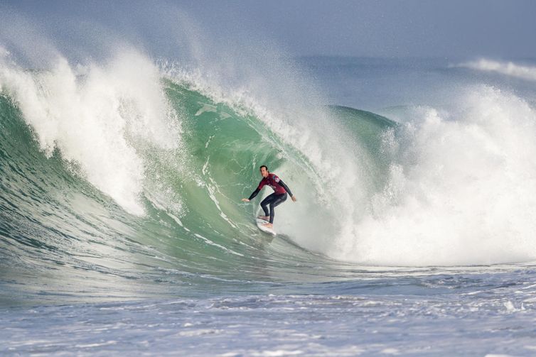 HOSSEGOR, FRANCE - OCTOBER 7: Jordy Smith of South Africa advances to Round 4 of the 2019 Quiksilver Pro France after winning Heat 1 of Round 3 at Le Graviere on October 7, 2019 in Hossegor, France. (Photo by Damien Poullenot/WSL via Getty Images)