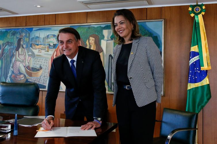 Presidente da Republica, Jairo Bolsonaro, Senadora Leila Barros