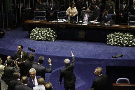 - /h5
/div /div
p As votações ocorrem na semana seguinte que os senadores aprovaram uma série de medidas consideradas prioritárias pelas parlamen