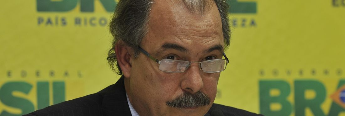 Aloizio Mercadante Ministro divulgou hoje balanço de inscritos no Sisu