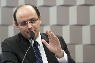 O ministro da Educação, Rossieli Soares da Silva, durante audiência pública promovida pela Comissão de Educação, Cultura e Esporte do Senado. /Marcelo Camargo/Agência Brasil O ministro da Educação, Rossieli Soares da Silva, durante audiência pública promovida pela Comissão de Educação, Cultura e Esporte do Senado.