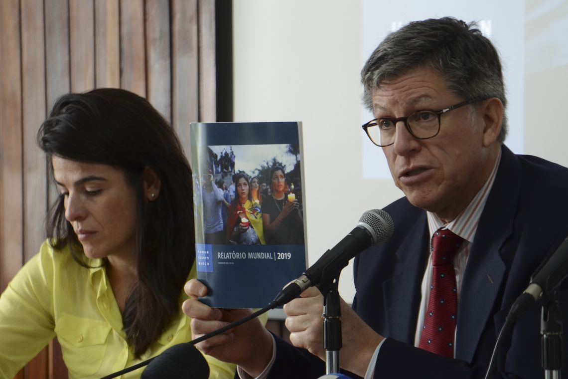 Rovena Rosa/Agência Brasil José Miguel Vivanco, diretor da divisão das Américas do Human Rights Watch e Maria Laura Canineu, diretora do Human Rights Brasil Whatch, apresentam o Relatório Mundial 2019.