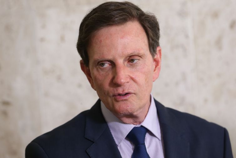 Brasília - O prefeito do Rio de Janeiro, Marcelo Crivella, fala à imprensa após reunião com o presidente Michel Temer, no Palácio do Planalto (Antonio Cruz/Agência Brasil)