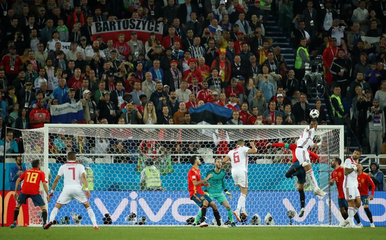Copa 2018: Espanha e  Marrocos.  Youssef En-Nesyri, do Marrocos, marca o segundo gol da equipe.