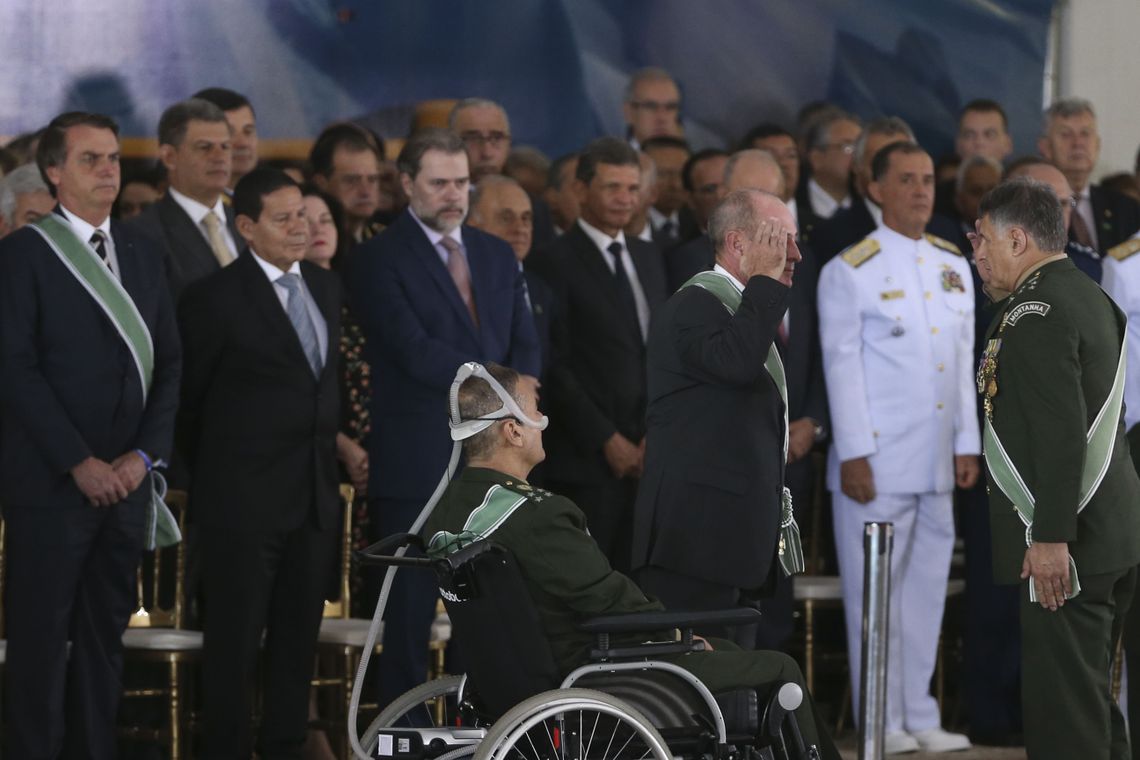 Valter Campanato/Agência Brasil O Presidente Jair Bolsonaro participa da solenidade de passagem de Comando do Exército do general Eduardo Dias da Costa Villas Bôas ao general Edson Leal Pujol.
