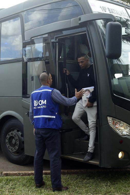 Valter Campanato/Agência Brasil Migrantes venezuelanos vindos da cidade de Boa Vista, em Roraima, são acolhidos em uma paróquia para orientações e encaminhados para casas alugadas pelo programa de integração da Cáritas Brasileira, em São Sebastião, no Distrito Federal.