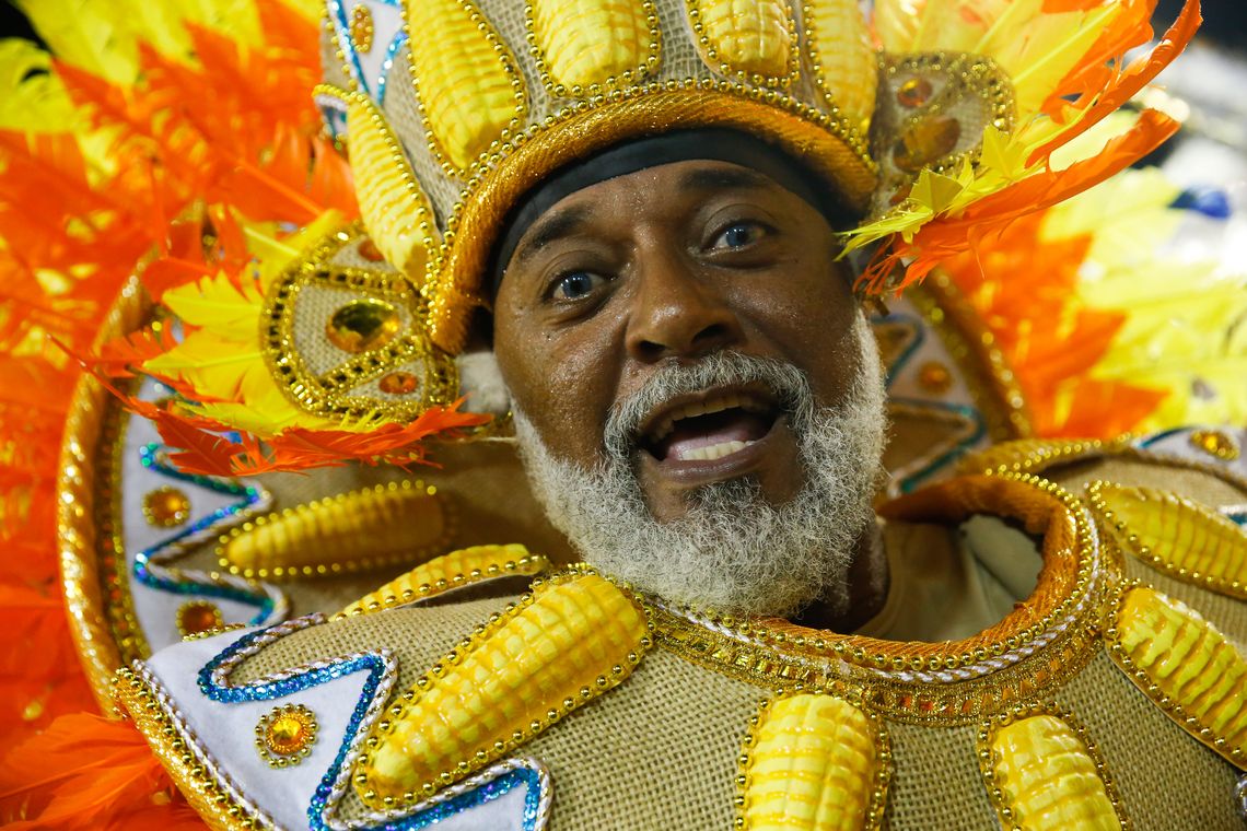Tânia Rêgo; Agência Brasil Rio de Janeiro - Desfile da União da Ilha no segundo dia de apresentações do Grupo Especial das Escolas de Samba do Rio, na Sapucaí (Tânia Rêgo/Agência Brasil)