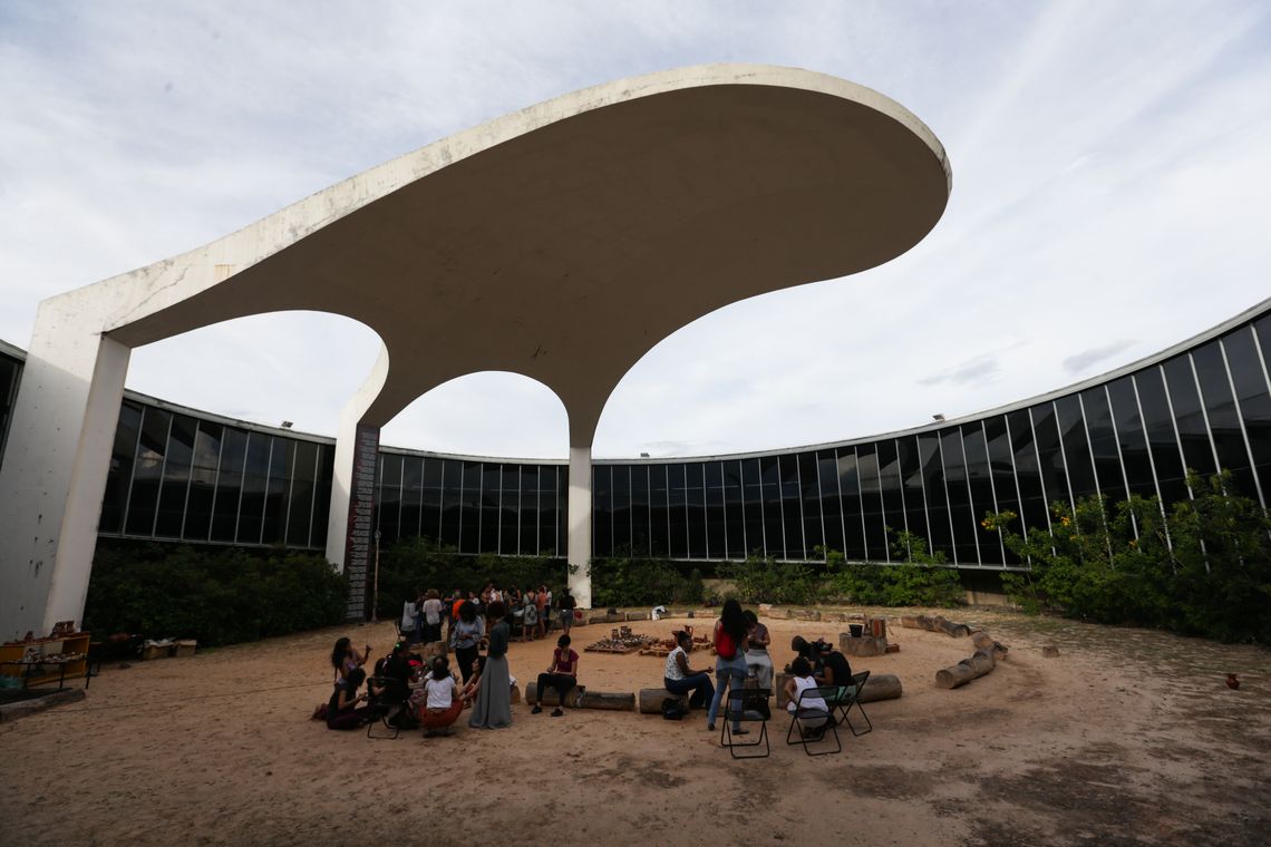 Fabio Rodrigues Pozzebom/Agência Brasil Brasília - Atividades do Projeto Culturas Vivas, no Memorial dos Povos Indígenas, que visam a valorizar as expressões culturais e artísticas dos povos indígenas do Brasil (Fabio Rodrigues Pozzebom/Agência Brasil)