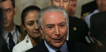 O presidente Michel Temer fala à imprensa após cerimônia de entrega do Selo Nacional de Responsabilidade Social pelo Trabalho no Sistema Prisional (Selo Resgata).