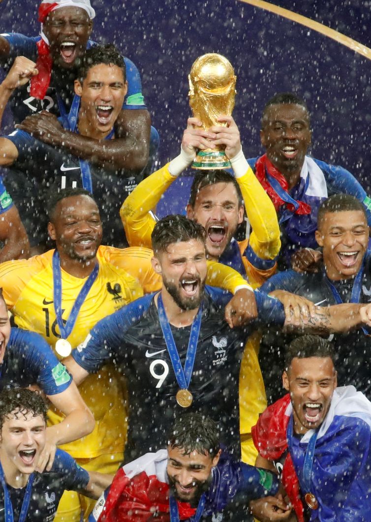 Veja imagens do último dia da Copa do Mundo 2018 - ISTOÉ DINHEIRO
