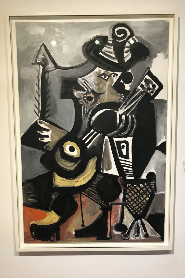 Exposição de Pablo Picasso em Montevidéu, no Uruguai. Músico