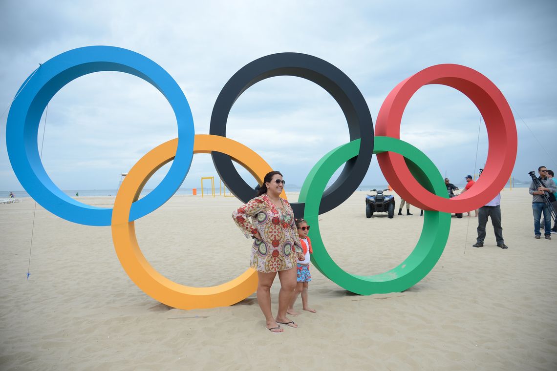 Tomaz Silva/Agência Brasil Rio de Janeiro – Quem quiser pode se aproximar da escultura e posar para fotos (Tomaz Silva/Agência Brasil)