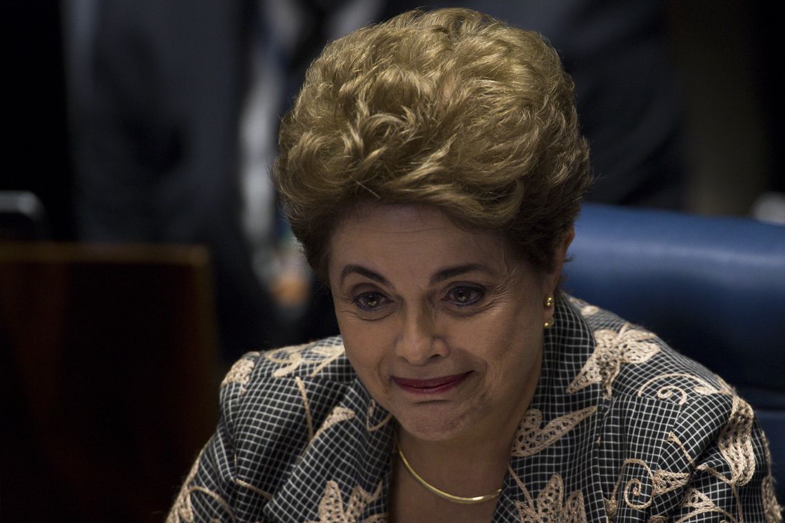 Marcelo Camargo/Agência Brasil Brasília - A presidenta afastada, Dilma Rousseff, diz durante sessão de julgamento do impeachment, no Senado que cassar meu mandato é como me submeter a uma pena de morte política (Marcelo Camargo/Agência Brasil)