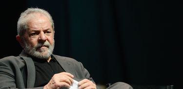 Rio de Janeiro - Ex-presidente Luiz Inácio Lula da Silva participa do lançamento da campanha Se é público é para todos, organizada pelo Comitê Nacional em Defesa das Empresas Públicas (Fernando Frazão/Agência Brasil)